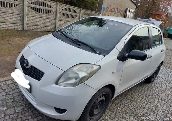 Toyota Yaris cena 6900 przebieg: 168000, rok produkcji 2007 z Lwówek małe 79